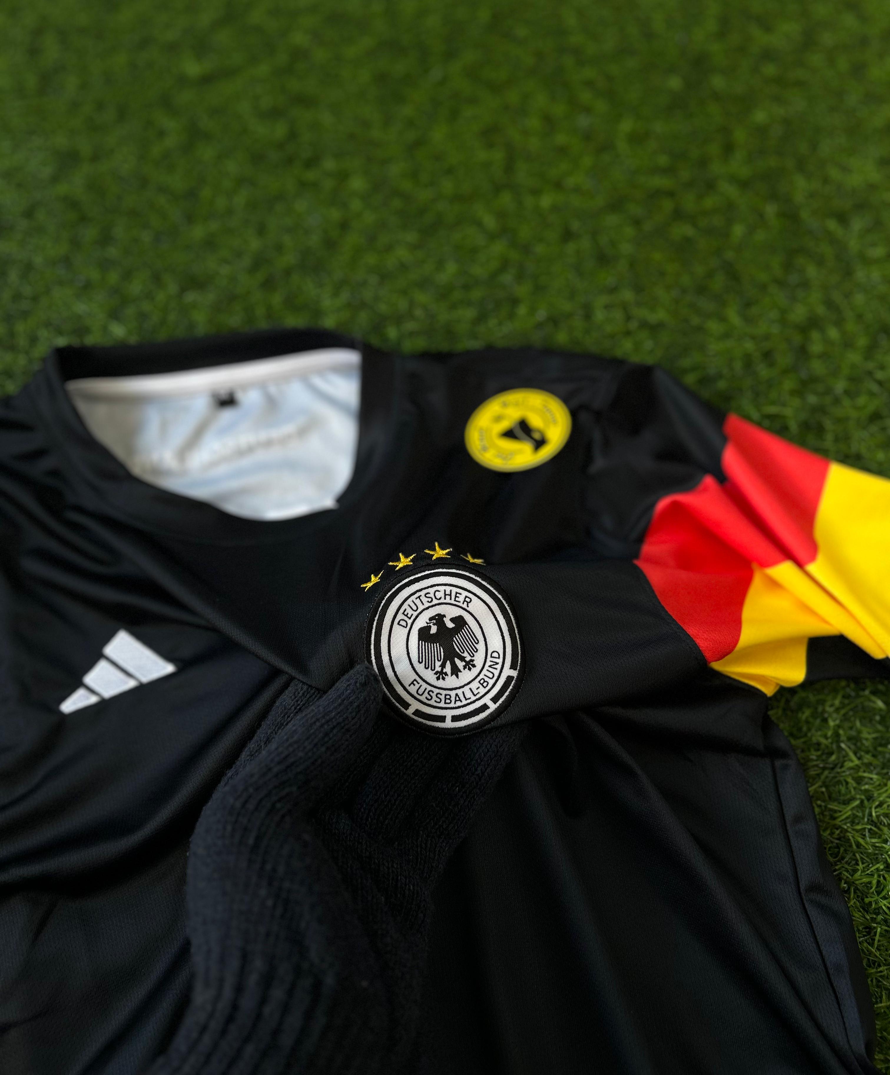 GERMANY VINTAGE SPECIAL EDITION . FULLSLEEVE EMBROIDERY