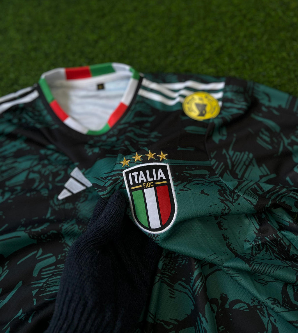 ITALY RENAISSANCE
SPECIAL KIT. HALFSLEEVE EMBROILEDERY