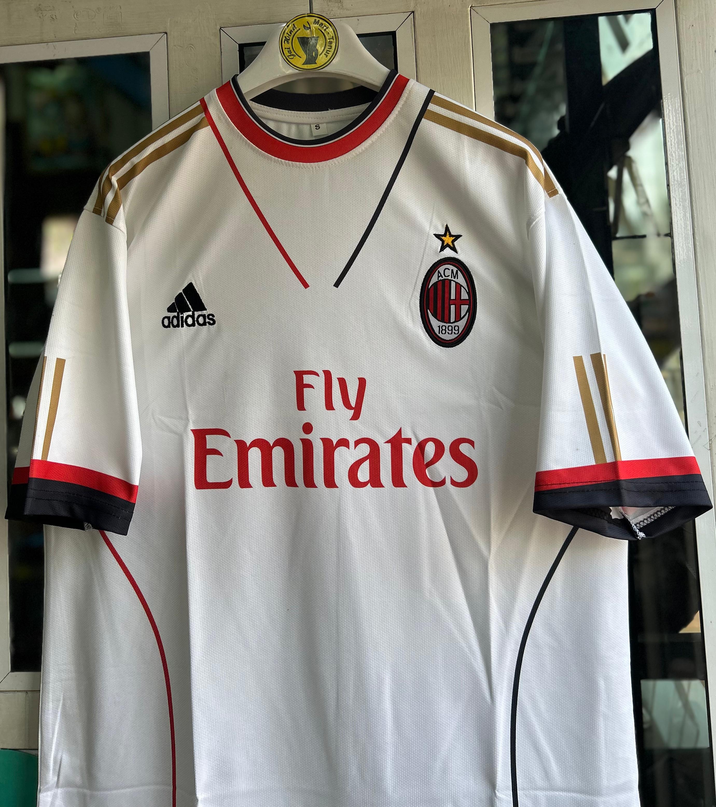 AC MILAN 2013-14 AWAY KIT, FIVESLEEVE EMBROIDERY