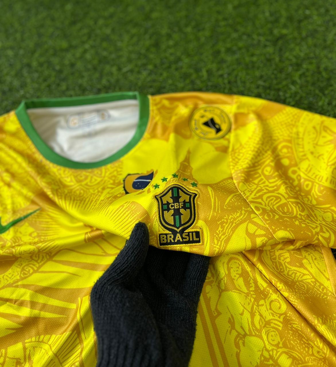 BRAZIL X CHRIST YELLOW , SPECIAL KIT, HALFSLEEVE EMBROIDERY