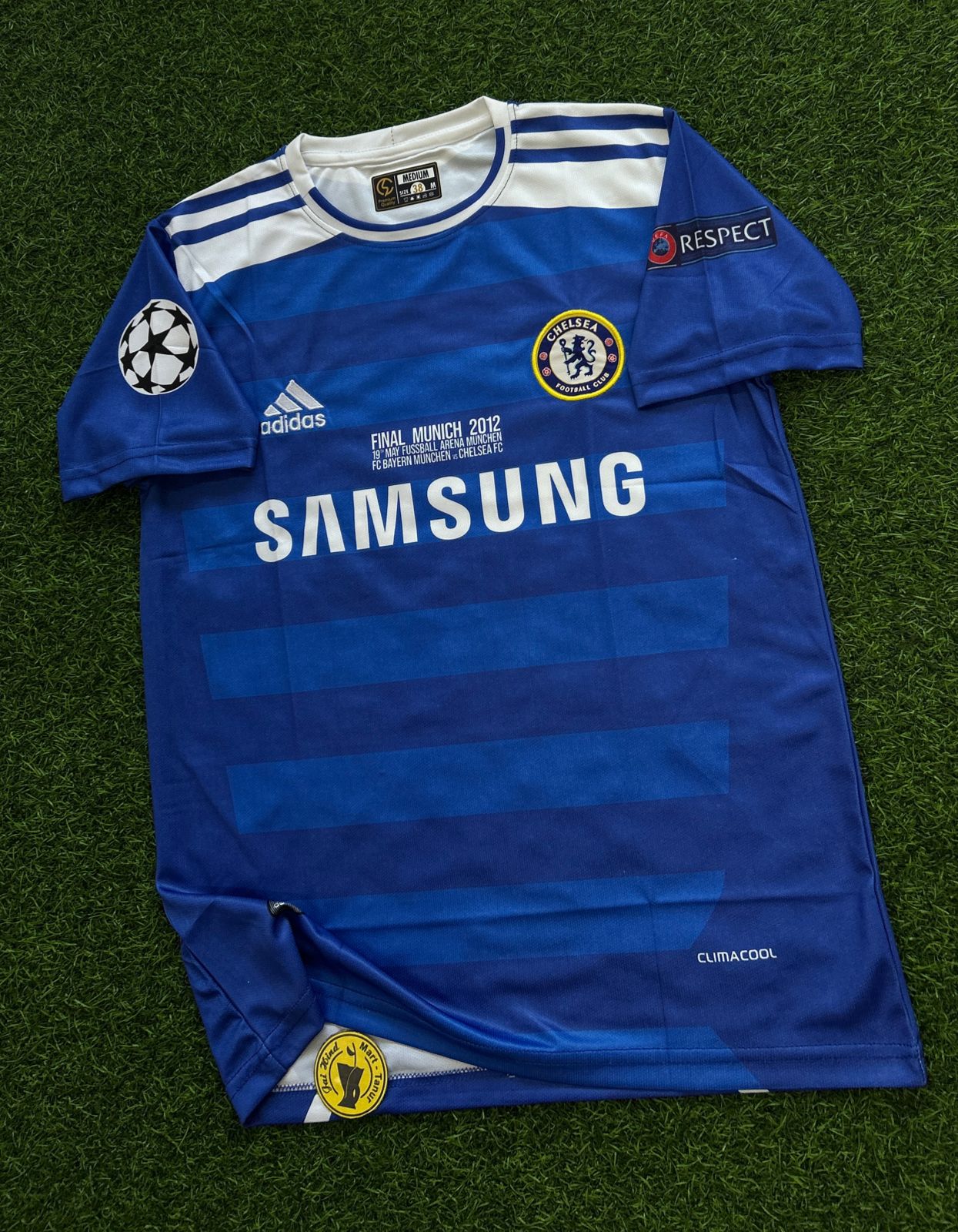 CHELSEA 2011-12 HOME KIT, HALFSLEEVE EMBROIDERY